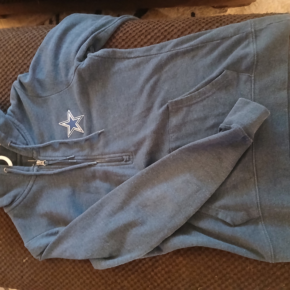Blue Star-Embroidered Women's Hoodie